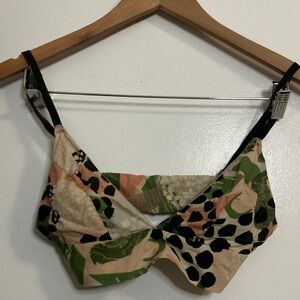 Stance Bralette abstract Medium